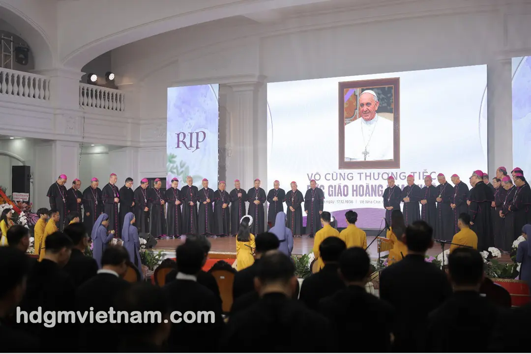 Giáo hội tại Việt Nam tưởng nhớ và cầu nguyện cho Đức Thánh Cha Phanxicô