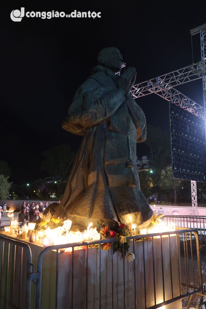 Dem lung linh anh nen