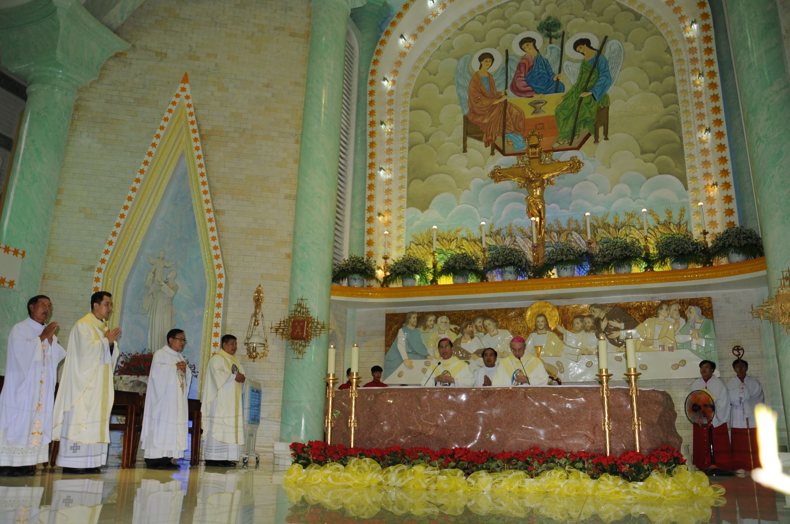 Duc Girelli tham GX Phu Luong