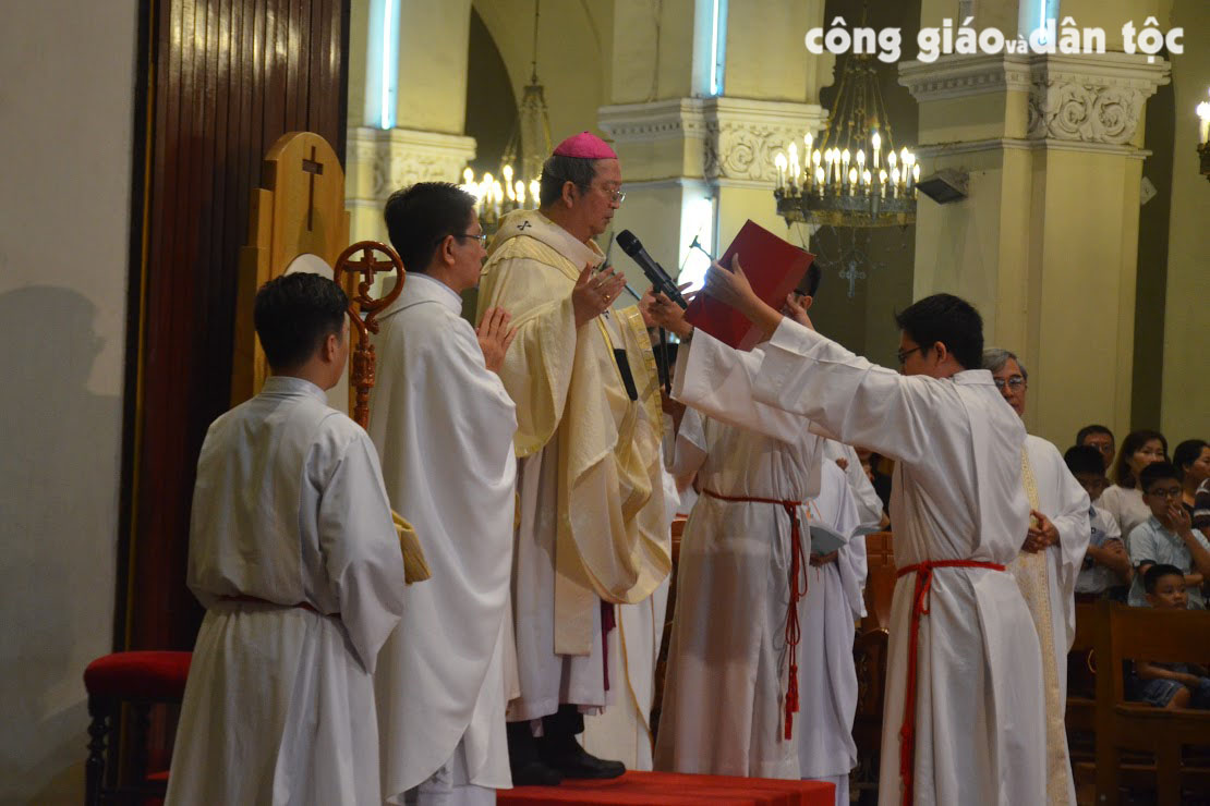 le vong phuc sinh 2017