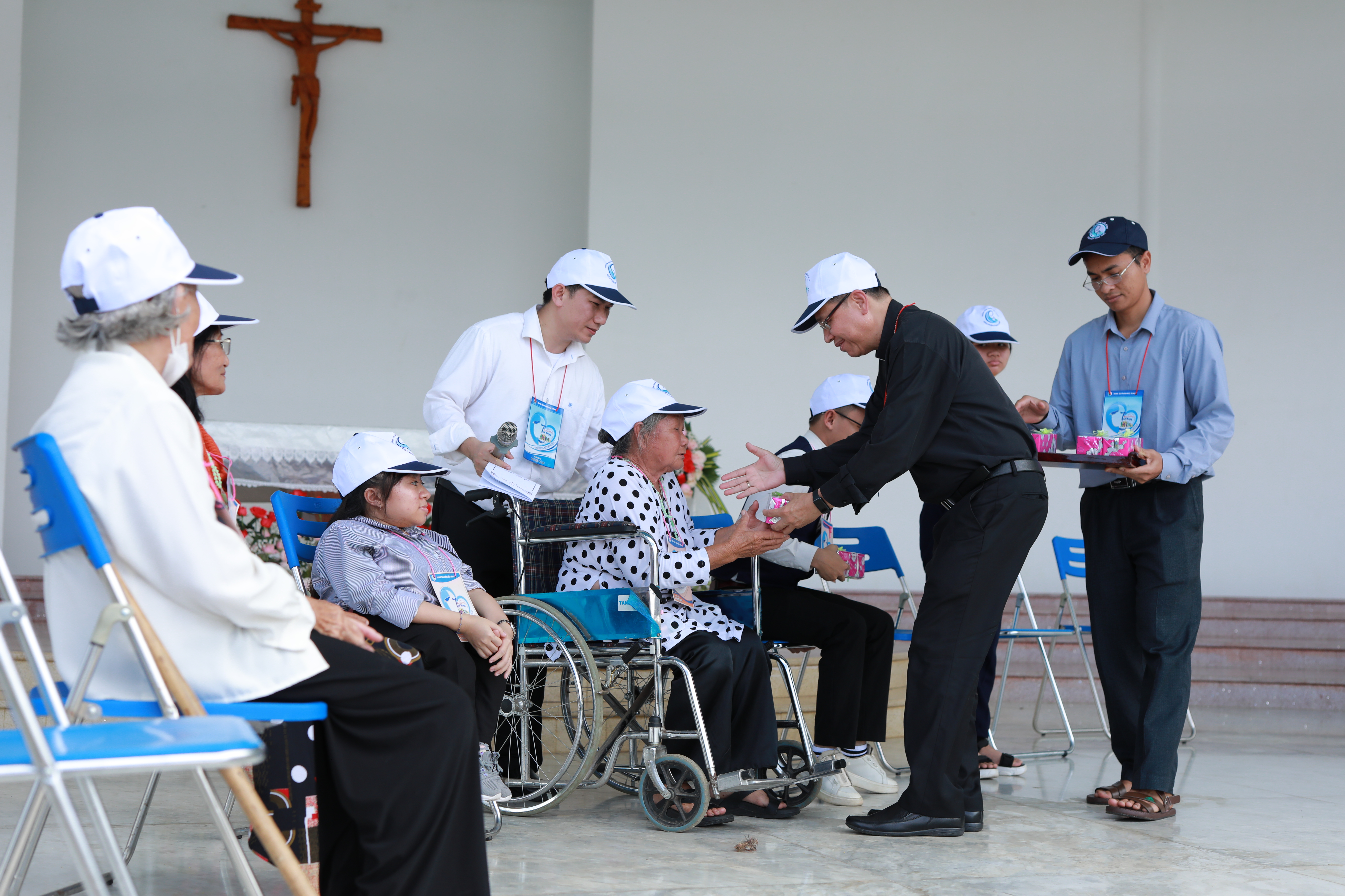 H2 Caritas Phan Thiết tổ chức ngày dành cho người có hoàn cảnh đặc biệt, 1.10.2022.jpg (7.40 MB)