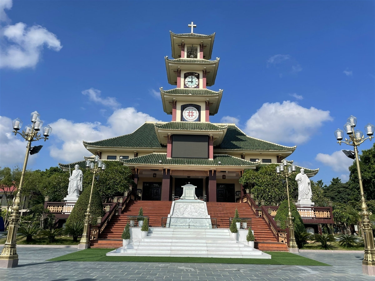 Nh&agrave; thờ Ch&aacute;nh t&ograve;a Lạng Sơn.jpg (704 KB)
