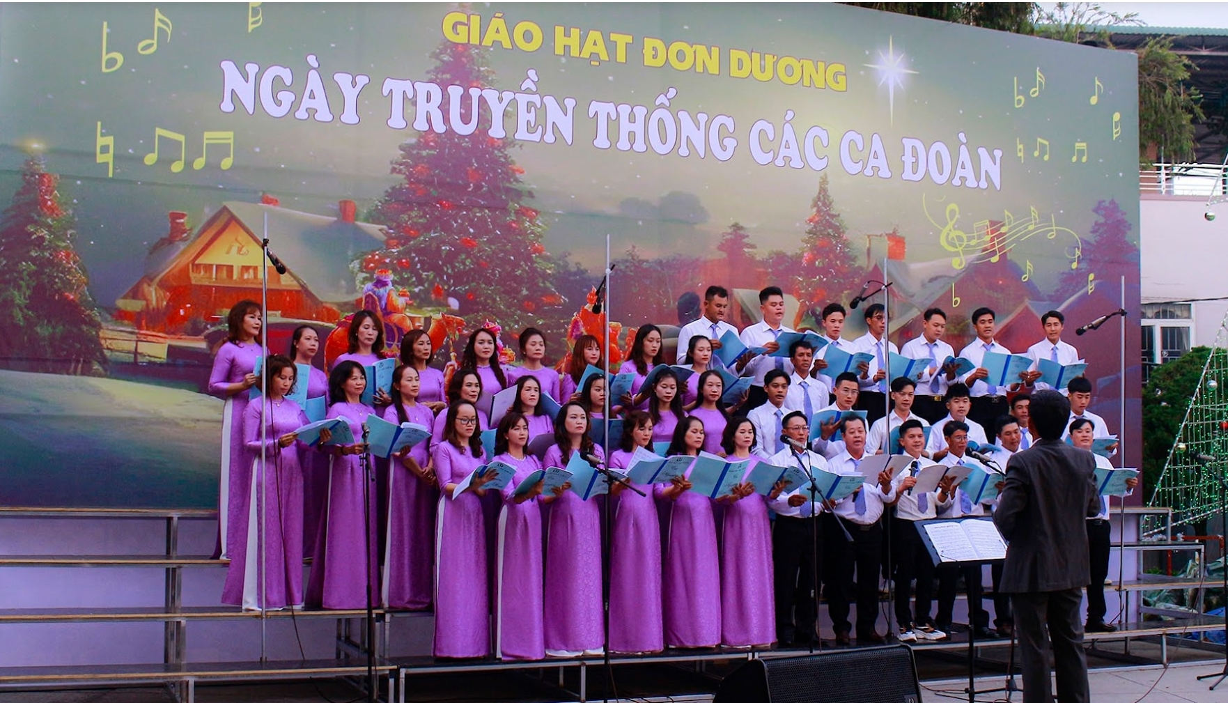 ng&agrave;y họp mặt ca đo&agrave;n.jpg (1.17 MB)