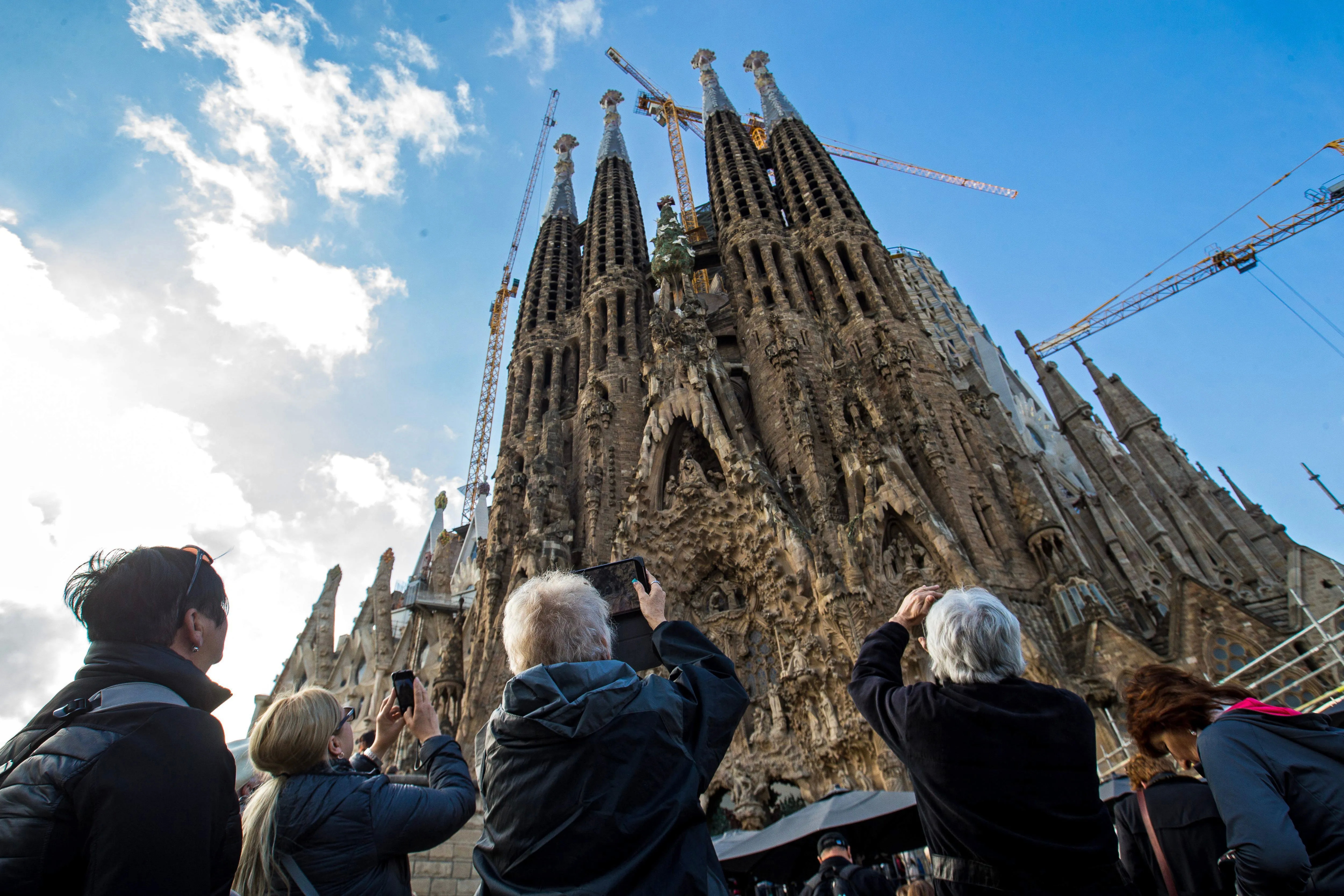 Sagrada Familia.jpg (4.19 MB)
