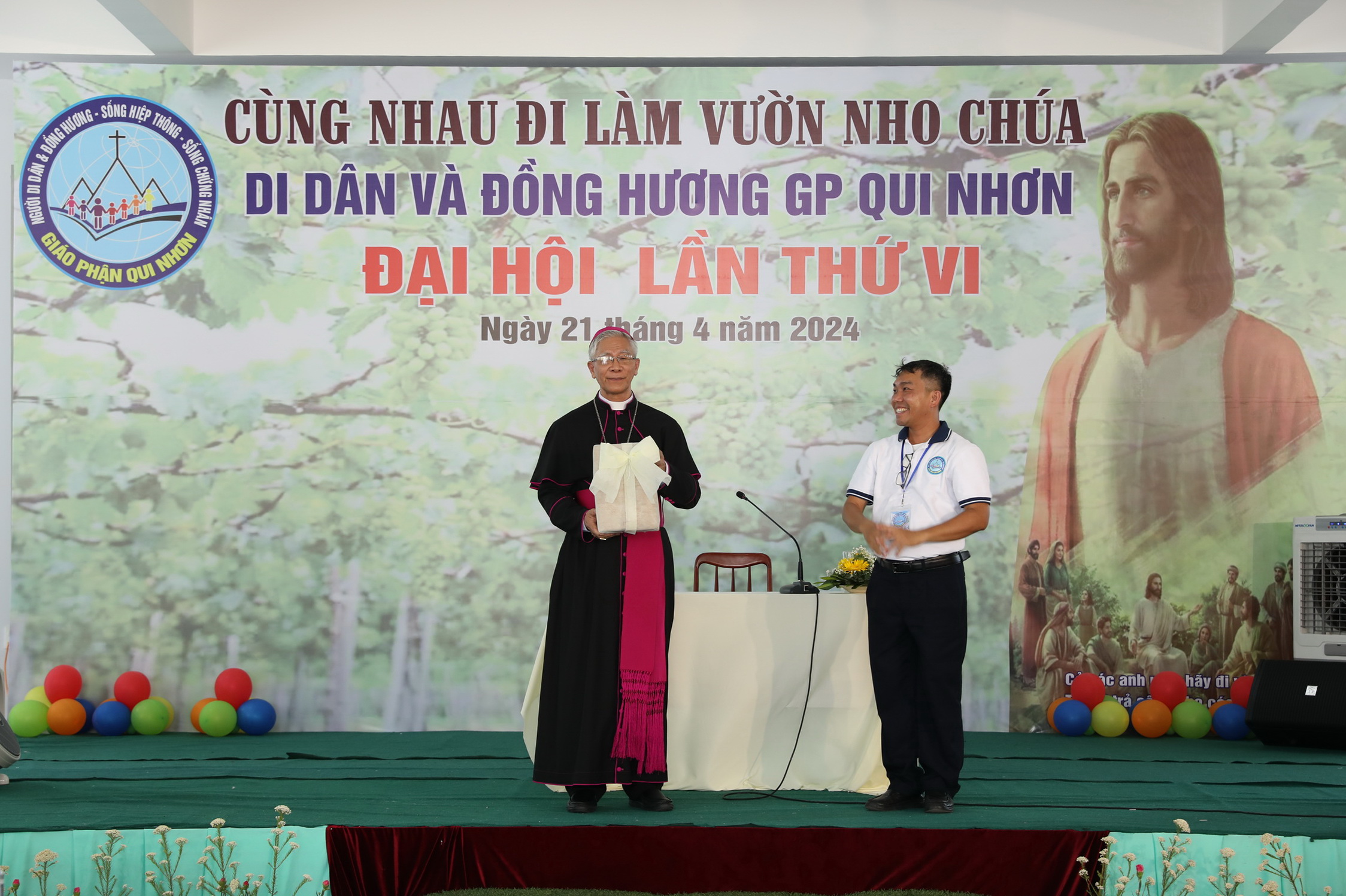 Đại hội di dân giáo phận Qui Nhơn.jpg (814 KB)