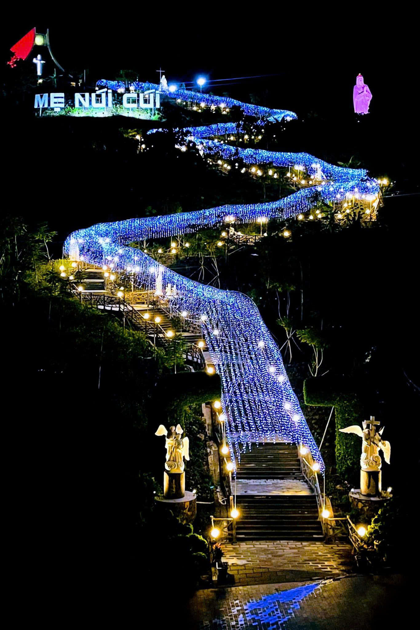 Duong Anh Sang Hinh1.jpg (572 KB)
