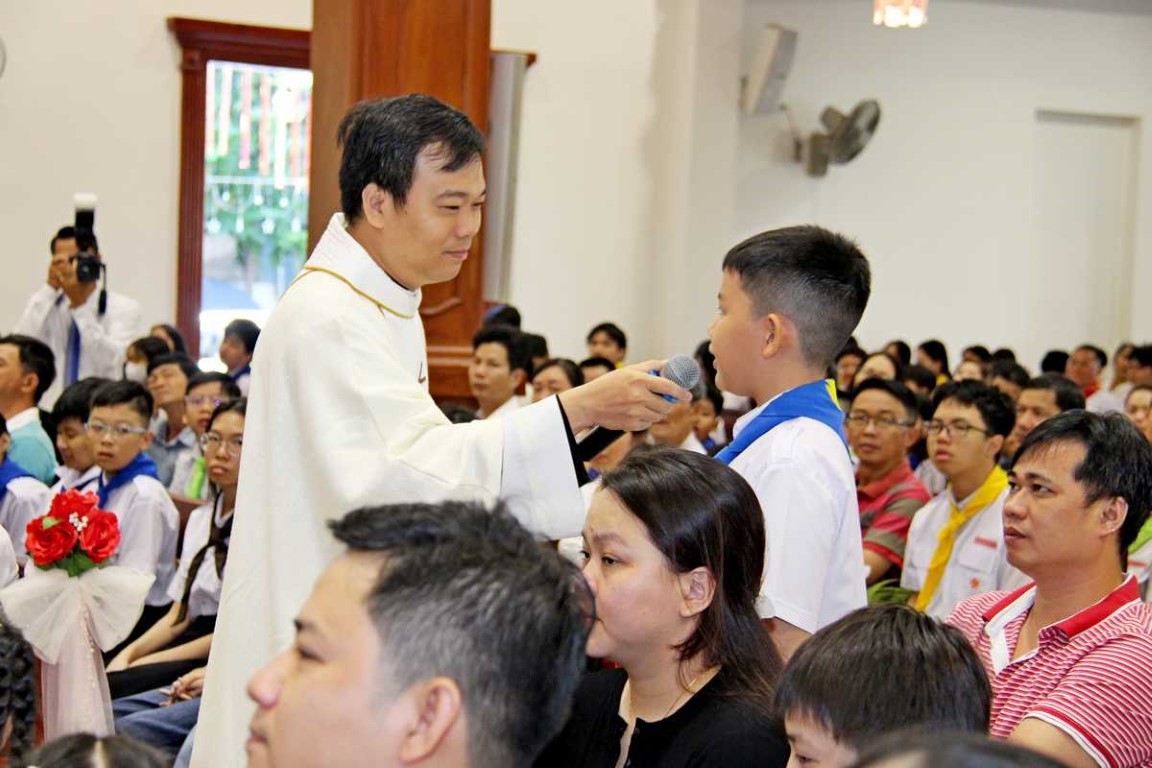 NgayHoigiadinh.jpeg (191 KB)
