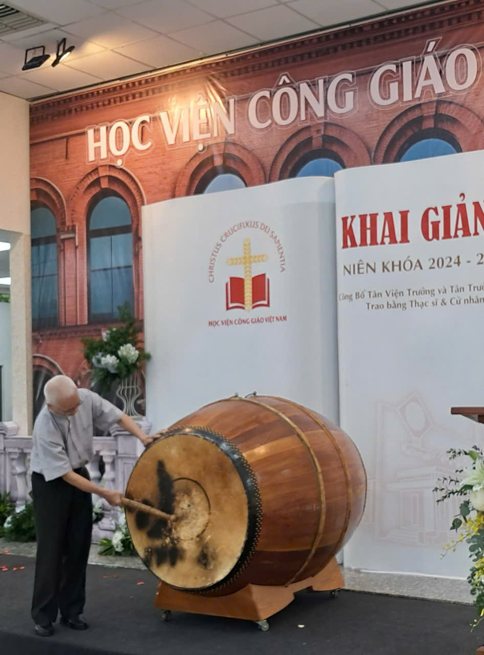 5_HocvienConggiaoKhaigiang2024.jpg (190 KB)