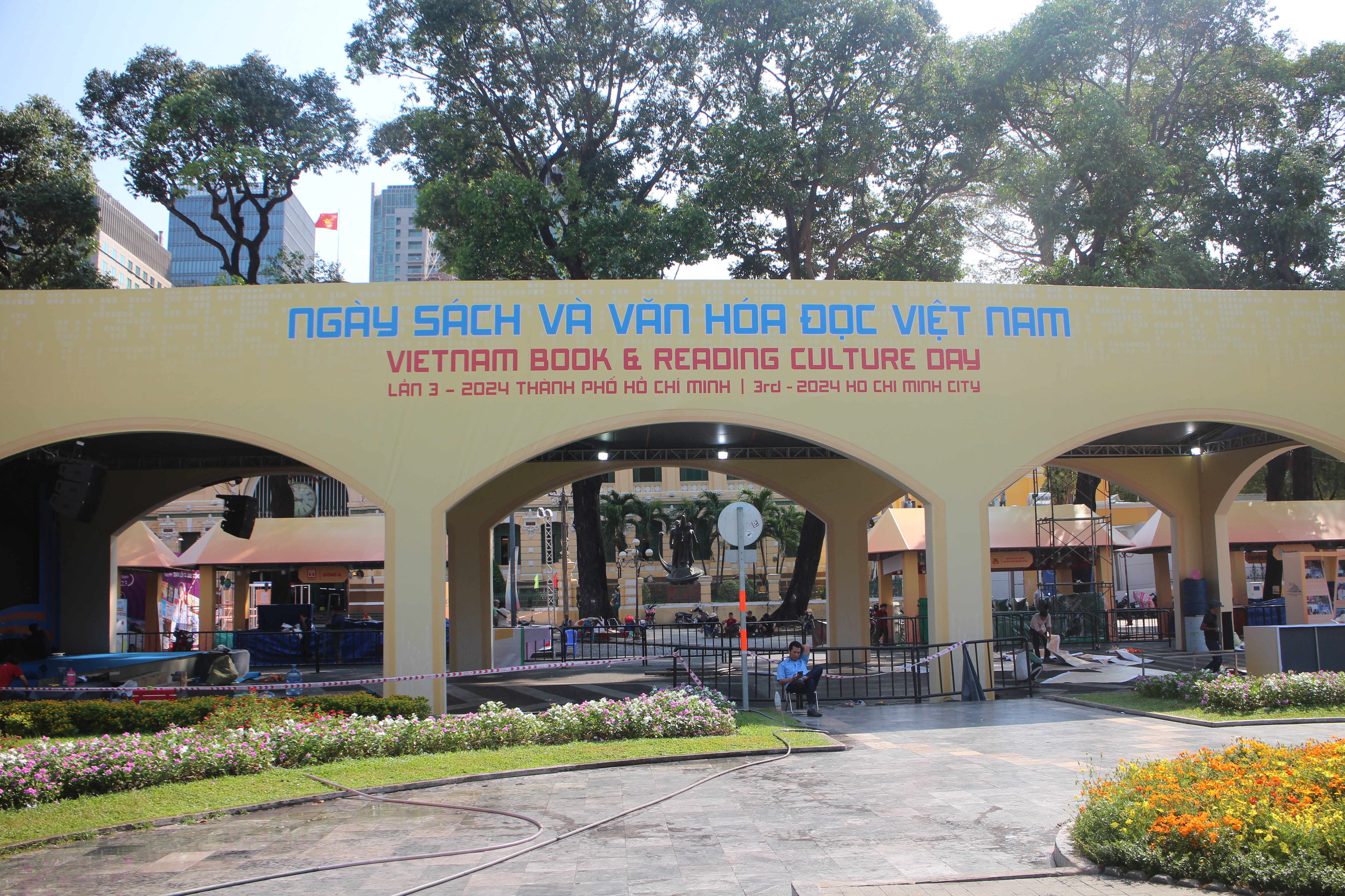 Hinh 3 bai Ngay sach va Van hoa doc.JPG (4.78 MB)