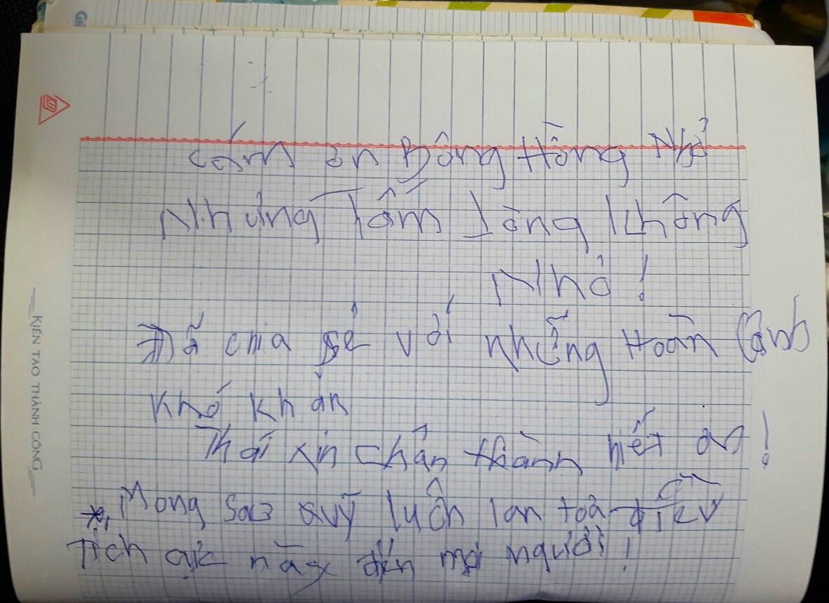 Bong hong nho 02.jpg (230 KB)