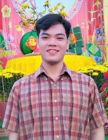 Đào Nguyễn Hồng Phúc.jpg (44 KB)