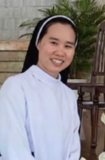 Sr Bạch Tuyết.jpg (20 KB)