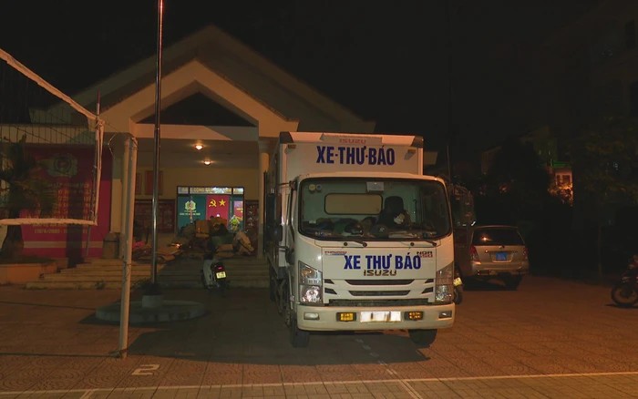 Chiếc xe thư báo