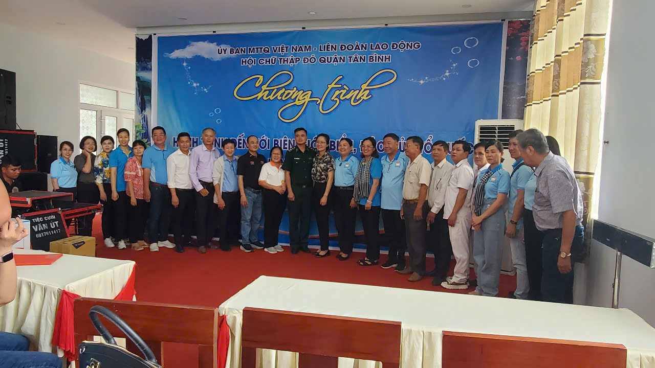 5fe5accb29cd9a93c3dc.jpg (228 KB)