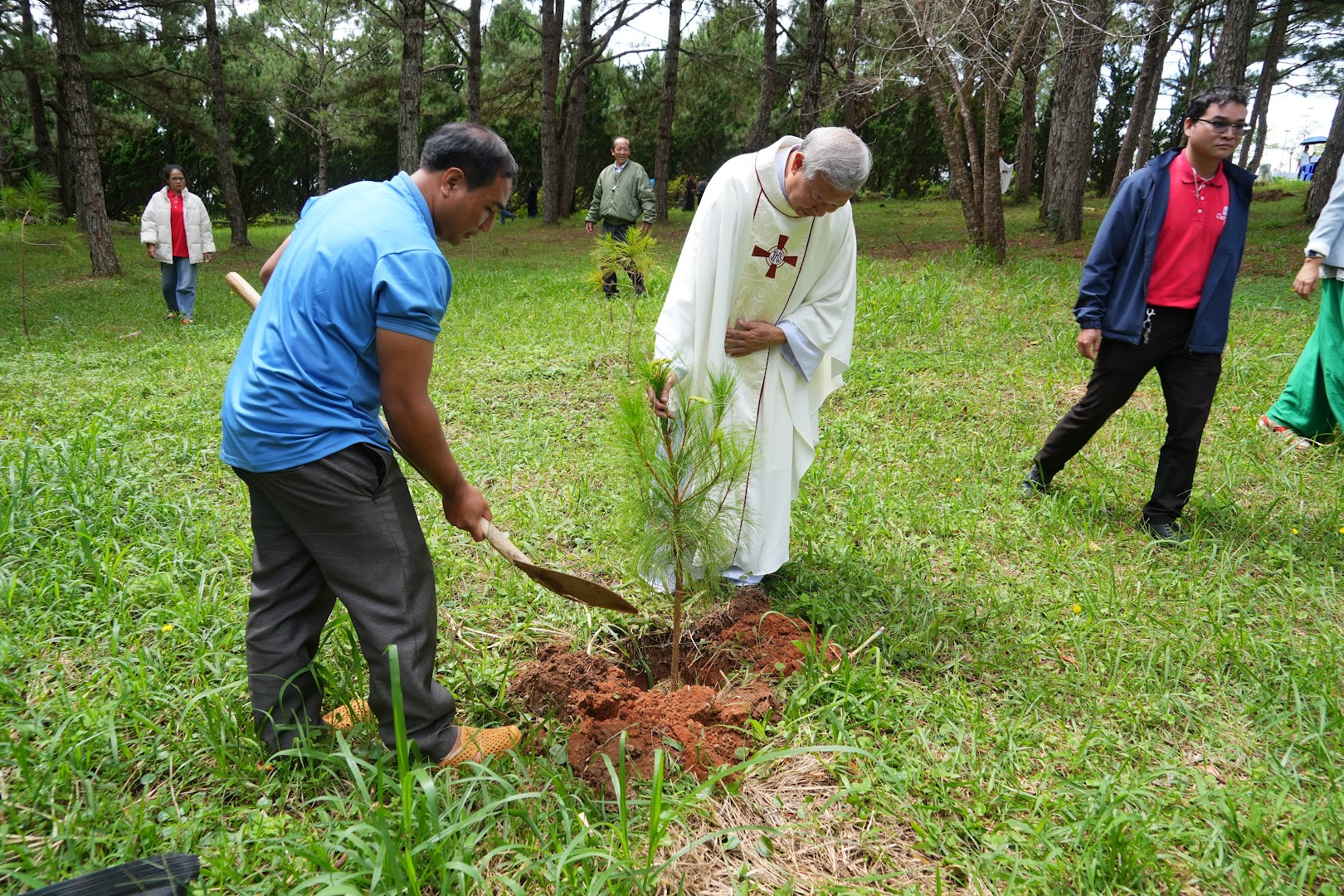 hình 12.jpg (787 KB)