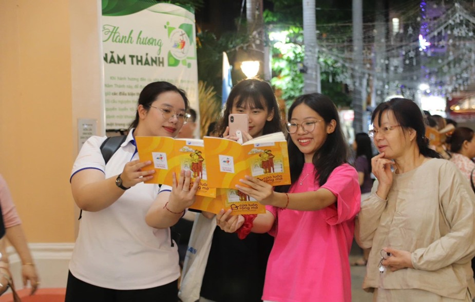 hình 8.jpeg (109 KB)