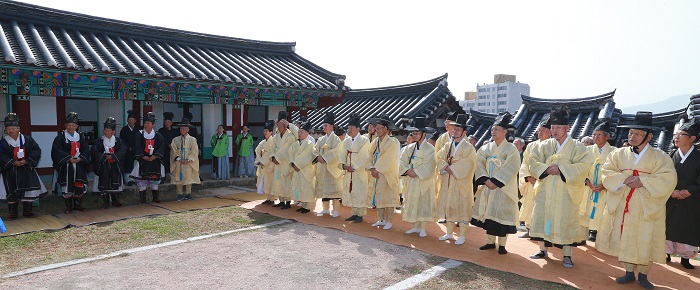 Nho giao tại Hàn Quốc.jpg (124 KB)