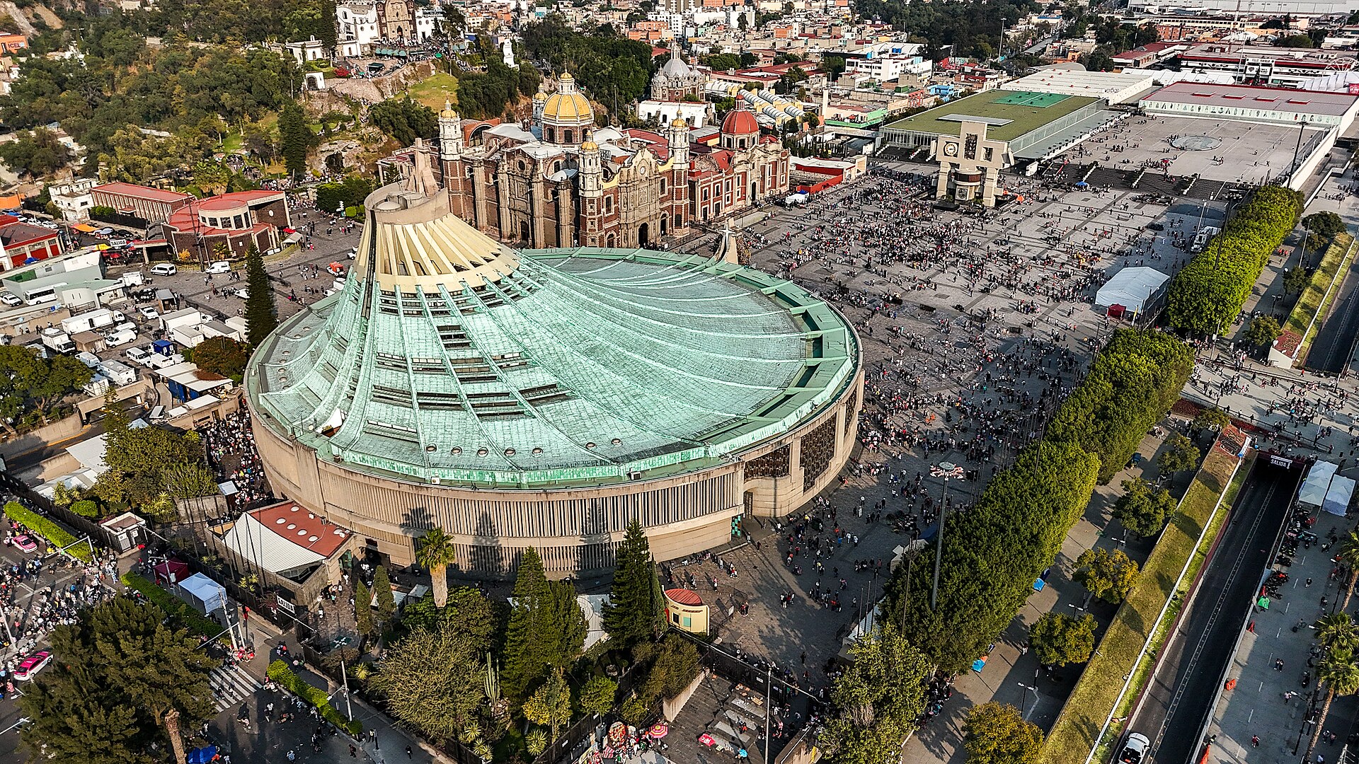 Basílica2.jpg (1.09 MB)