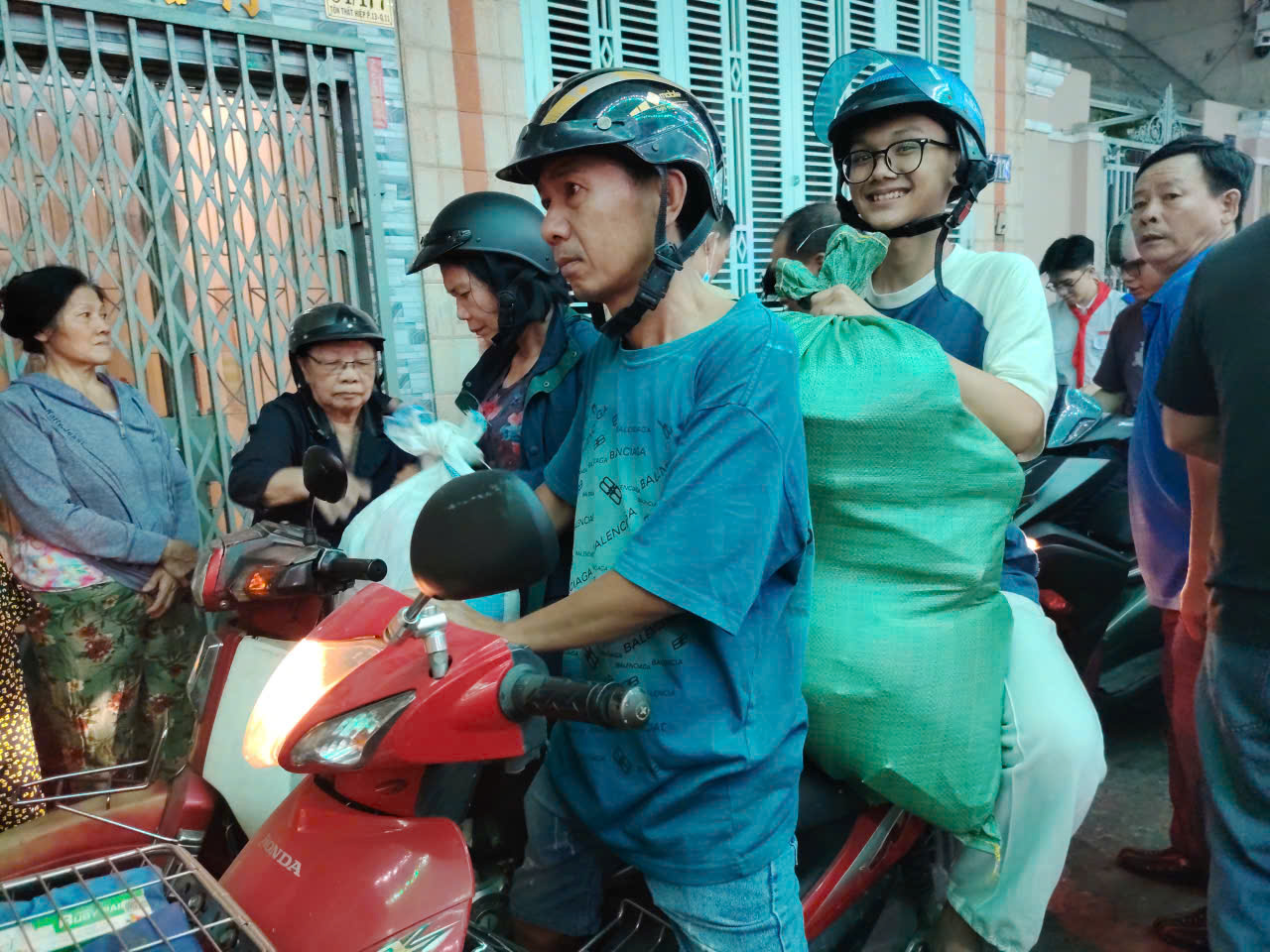 GXThangLong_hình 4.jpg (363 KB)