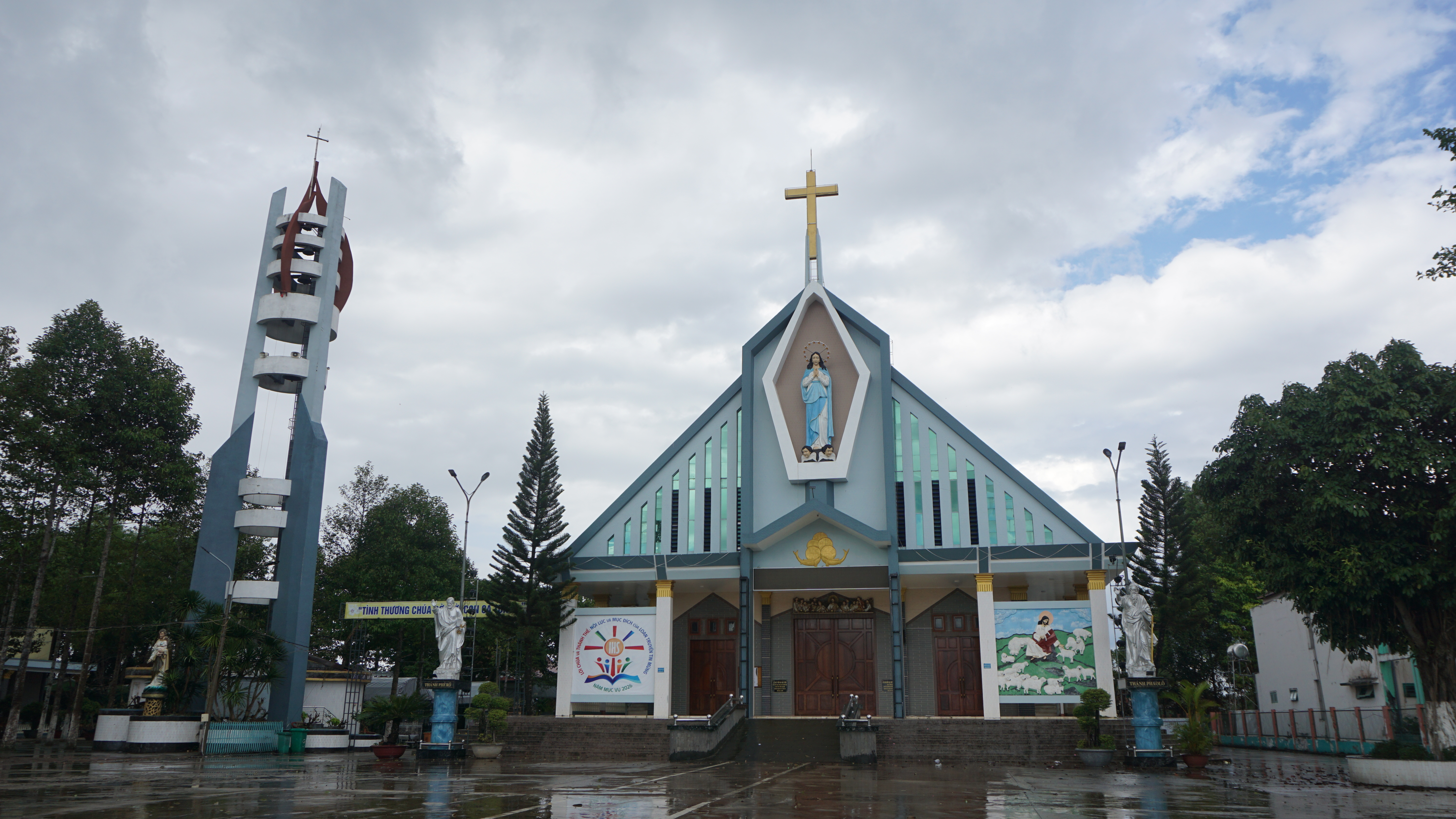 Nhatho.JPG (5.41 MB)