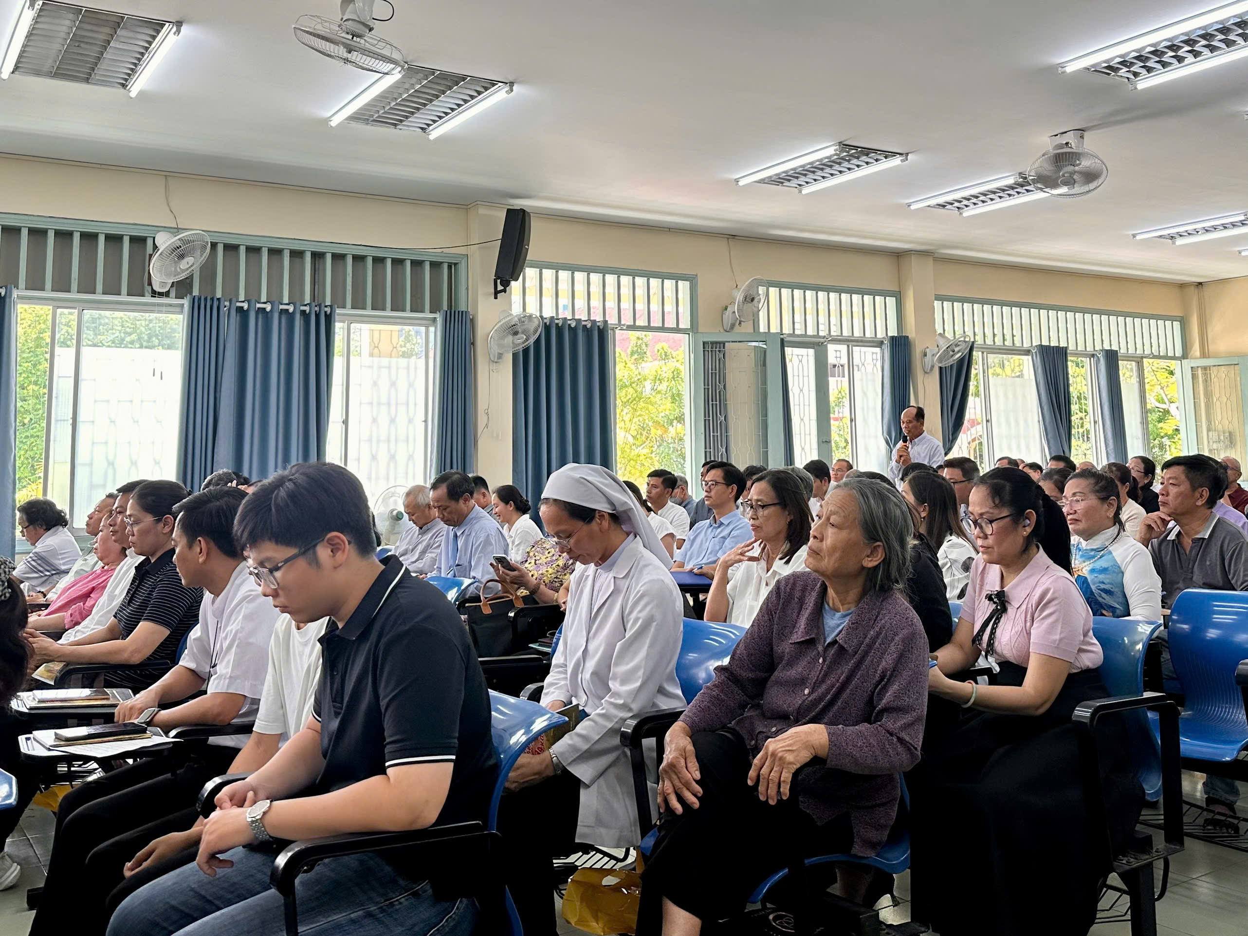 Bàn về tính đối đáp trong thánh nhạc phụng vụ