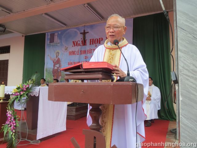 cha -pio-ngo-phuc-hau (3).jpg (50 KB)