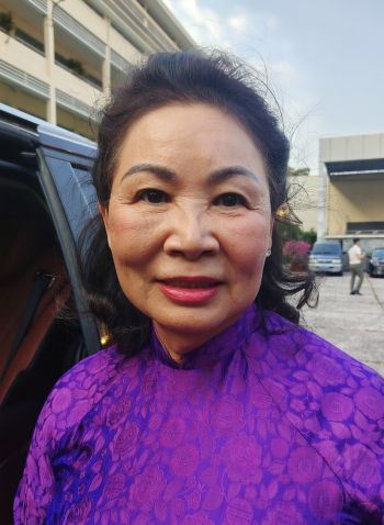 Bà Nguyễn Thị Bích Thuận .jpg (32 KB)