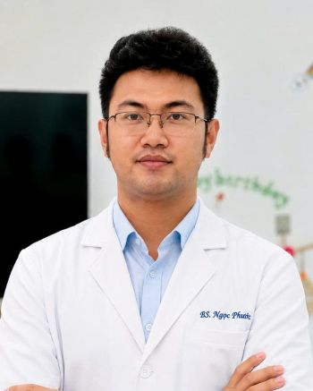 bác sĩ Trần Ngọc Phước.jpg (17 KB)