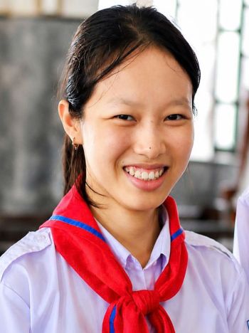 Chị Hoàng Thu Anh.jpg (27 KB)