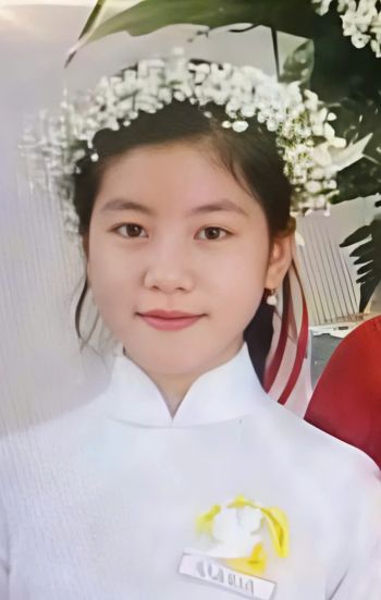 Em Ngô Bích Ngân.jpg (24 KB)