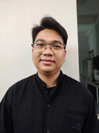 Thầy Nguyễn Nhựt Toàn.jpg (17 KB)