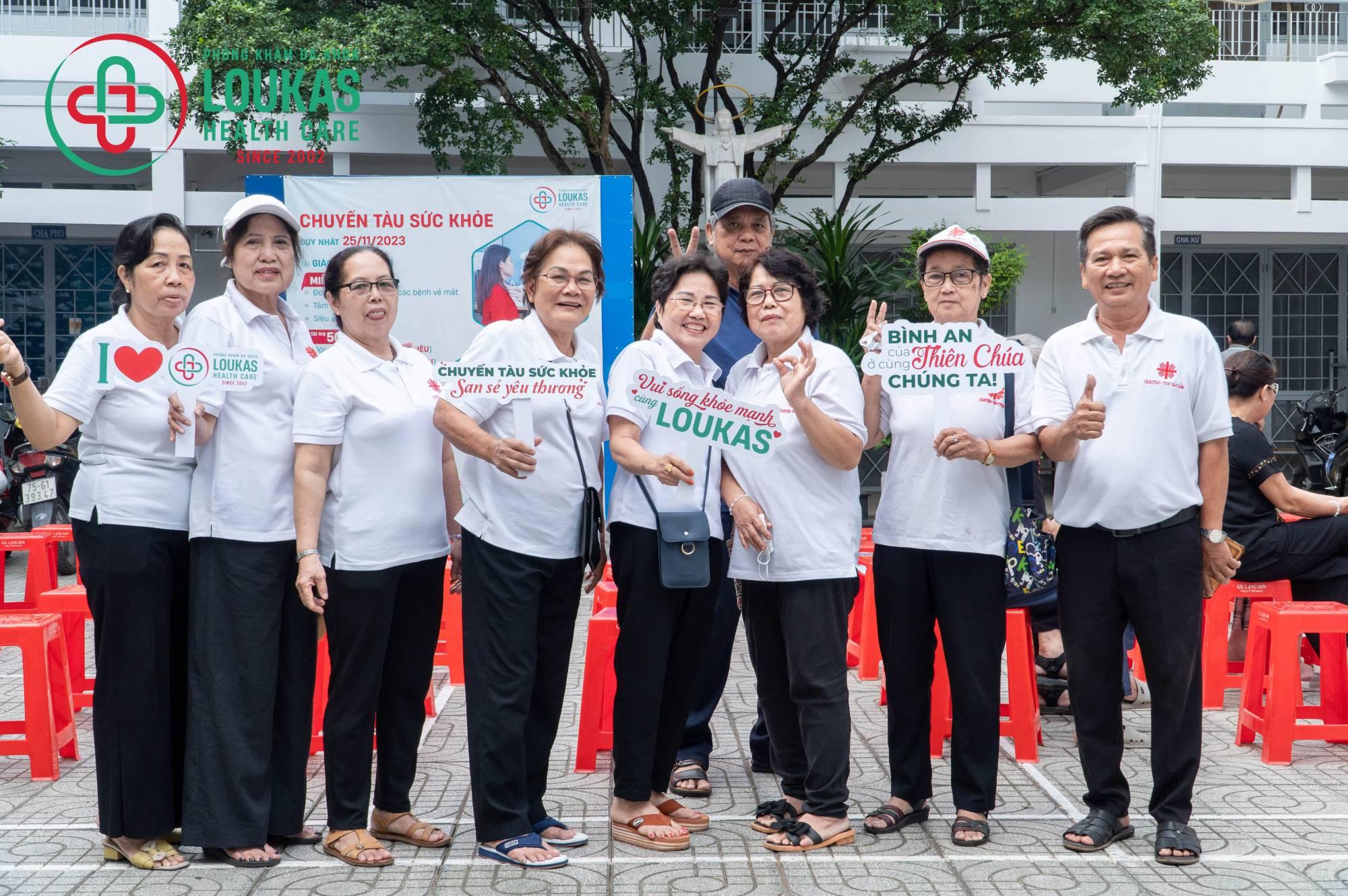 Loukas001.jpg (418 KB)