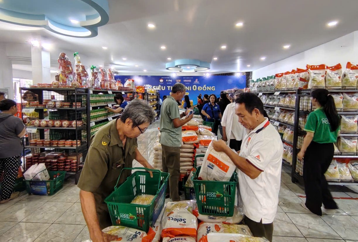 hình 4_Hoi Xuan2026.jpg (247 KB)