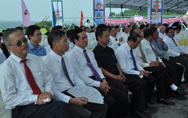 nui cui chinh quyen