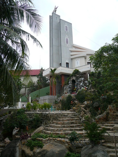 trung tam thanh mau ghenh rang