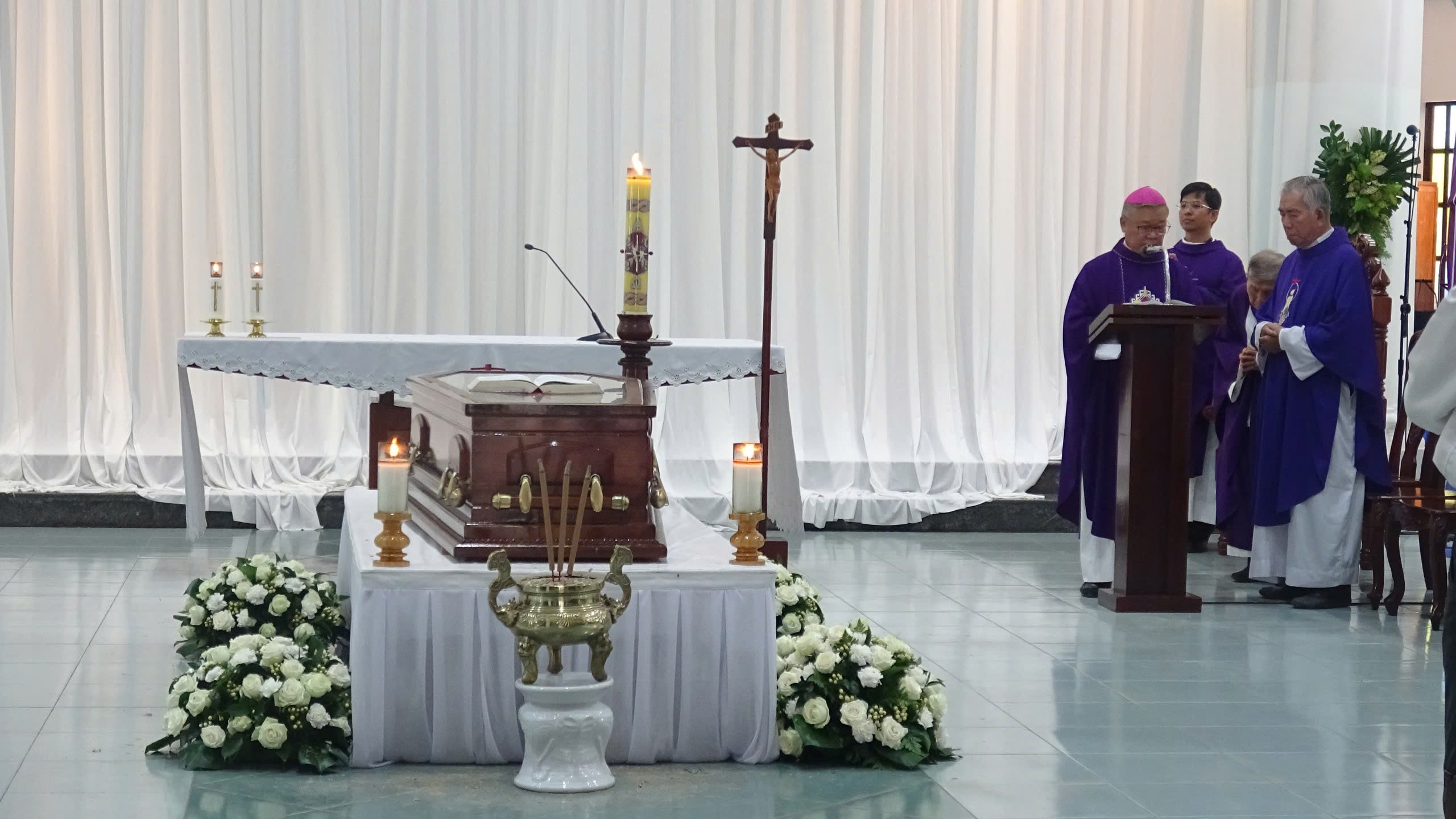 Đặt trọn niềm hy vọng vào lời hứa cứu độ