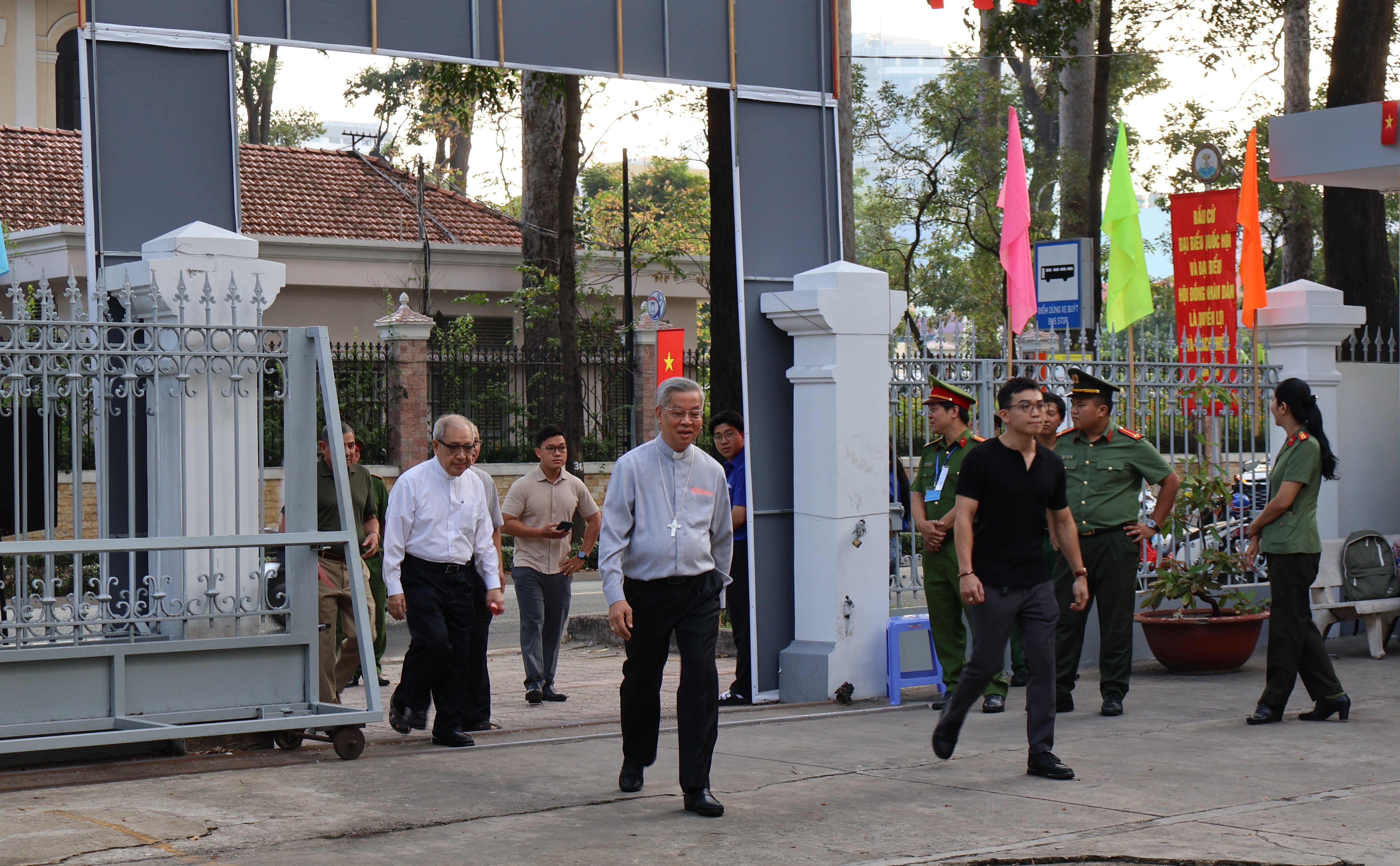 IMG_0030.JPG (7.03 MB)