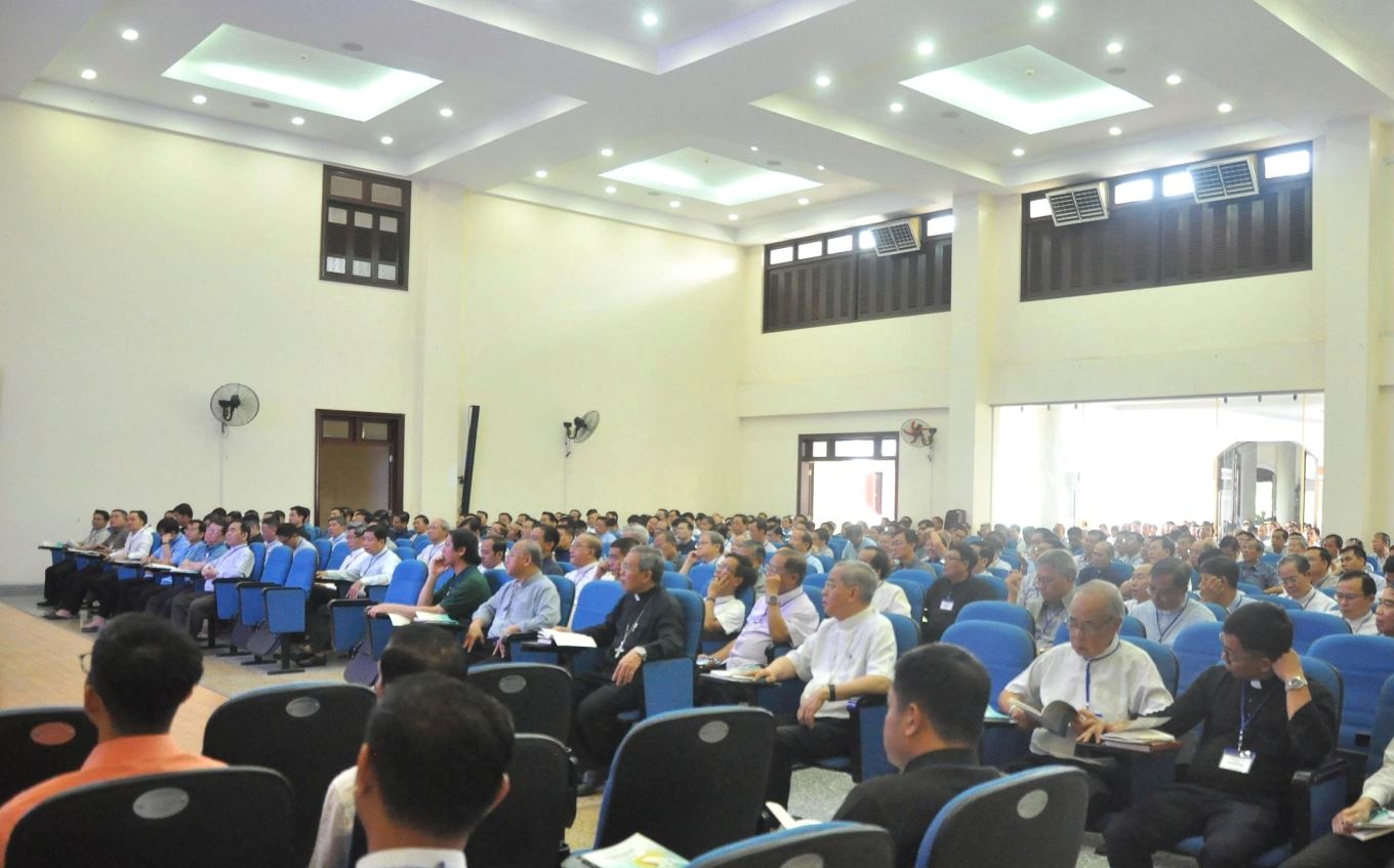 thuonghuanlinh mucsg.jpg (171 KB)