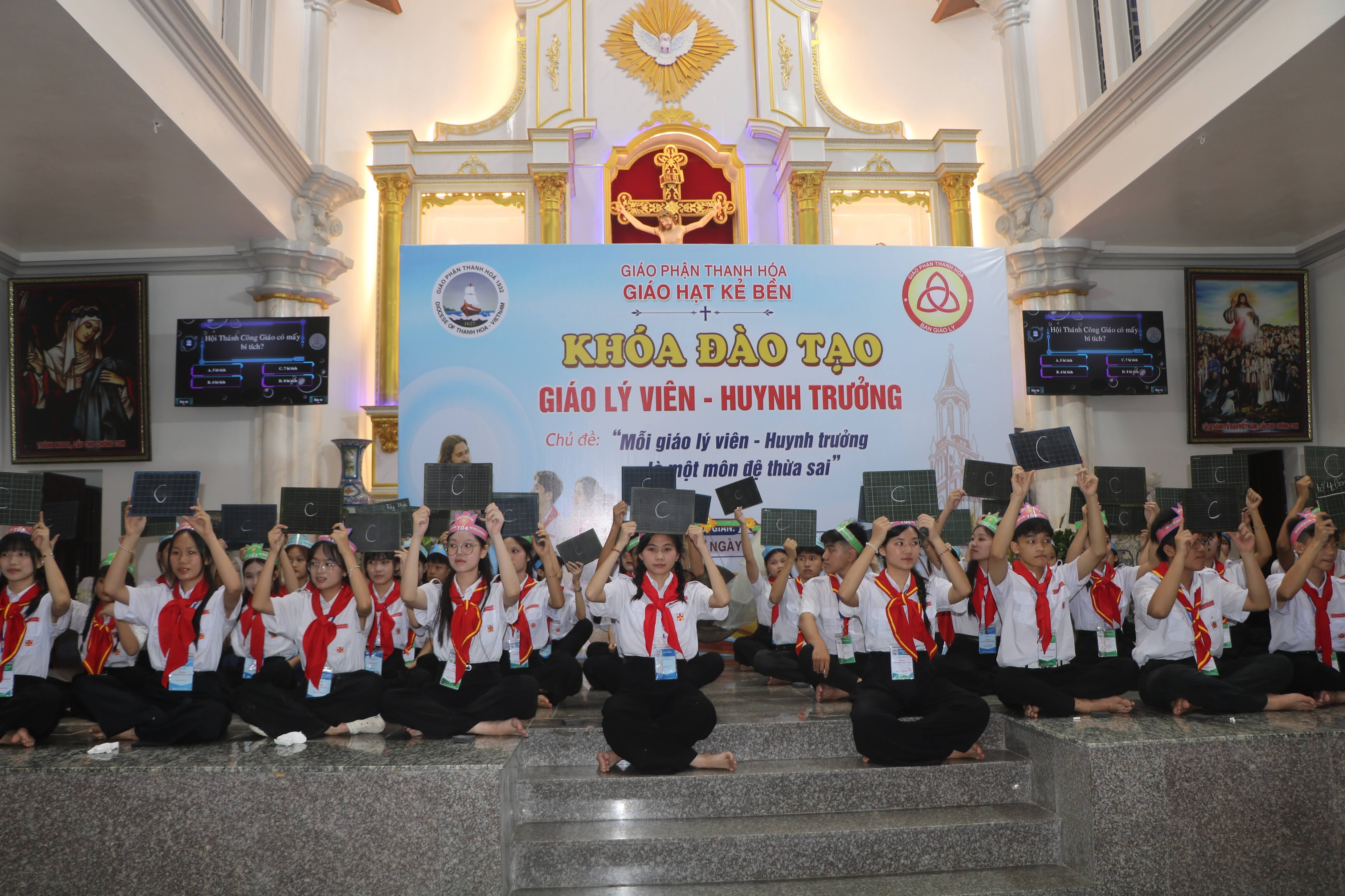 Giáo lý viên, huynh trưởng là môn đệ thừa sai