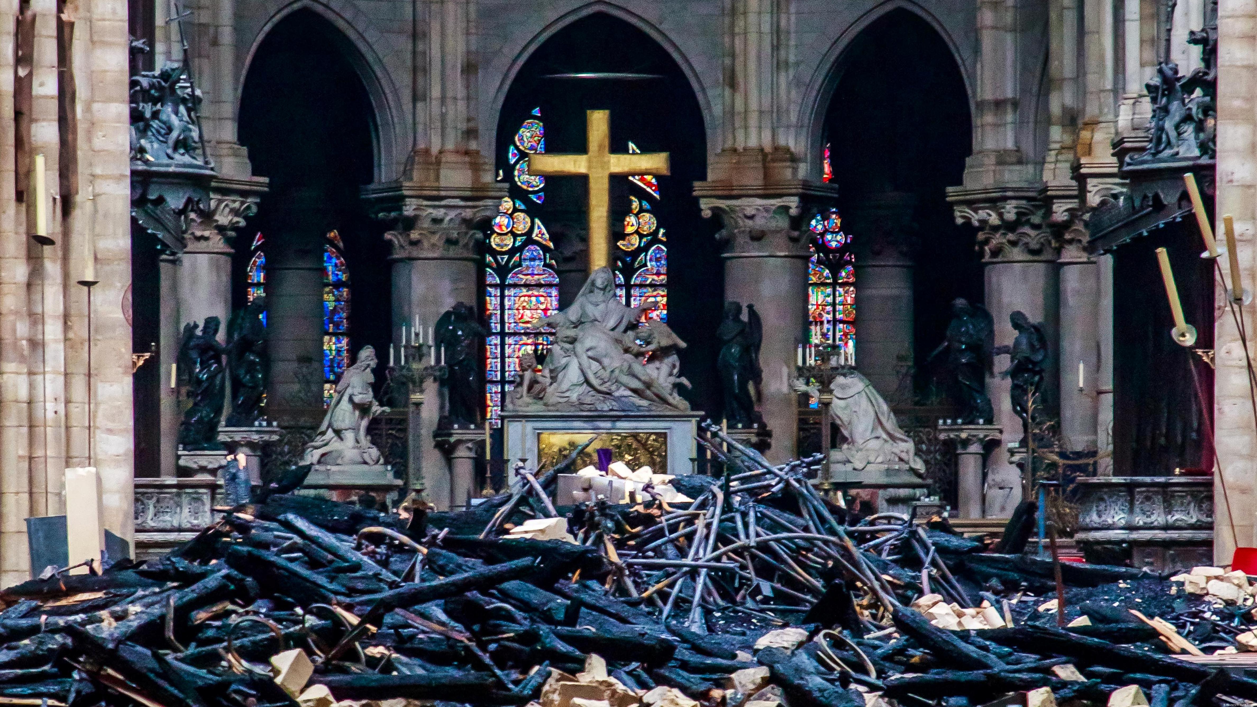 Káº¿t quáº£ hÃ¬nh áº£nh cho notre dame cathedral