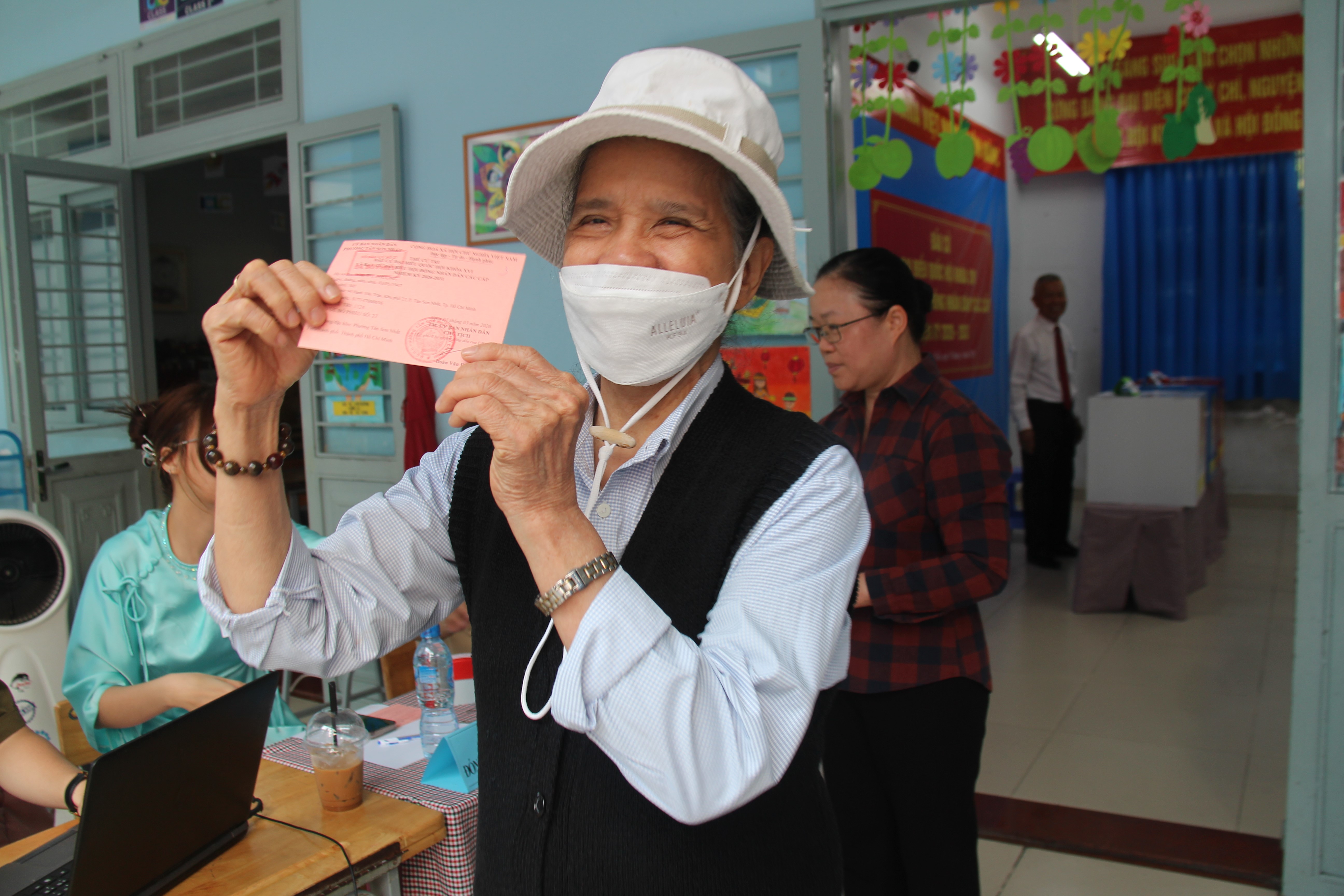 hình 3.JPG (1.78 MB)