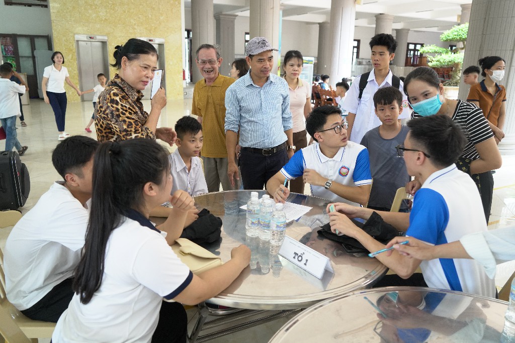 Khóa nội trú hè cho thiếu nhi