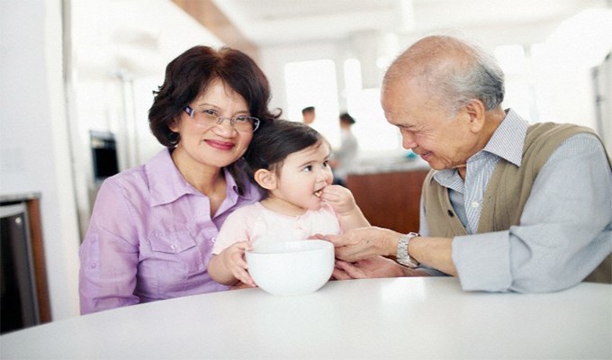 “Cháu bà Nội, tội bà Ngoại”