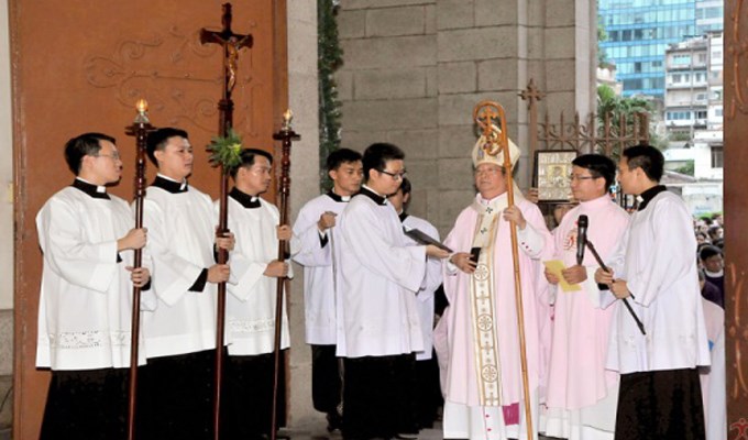 26 giáo phận tại Việt Nam khai mạc Năm Thánh Lòng Thương Xót ngày 13.12.2015