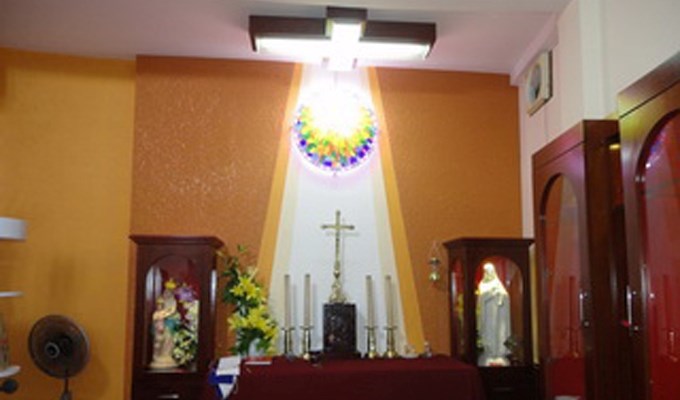 Từ một căn phòng nhỏ