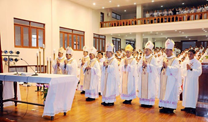 Linh mục với những chủ quan