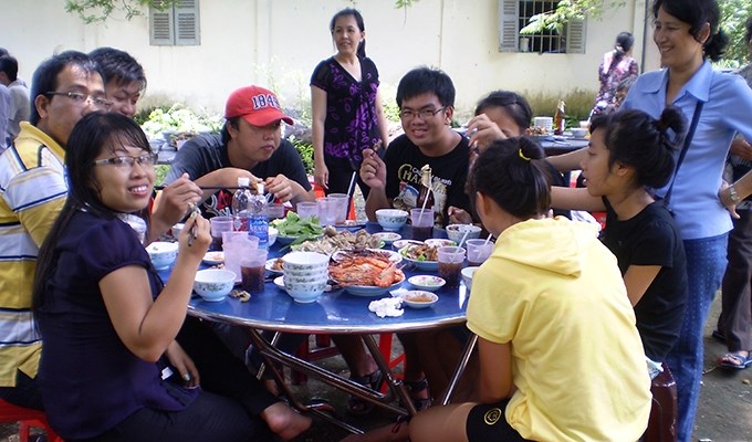 Tất niên trong gia đình