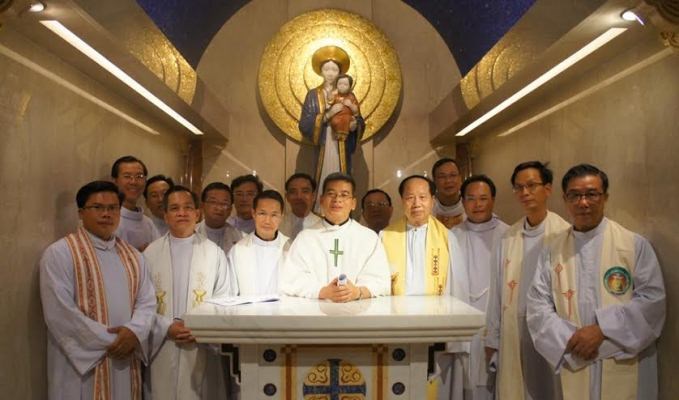 Theo Bước Chân Tông Đồ