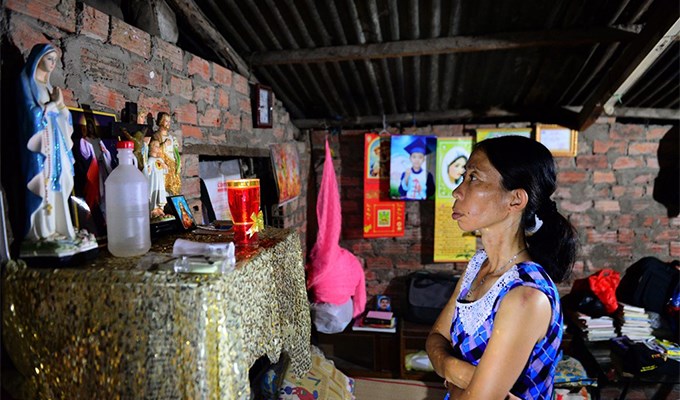 Tháng Năm và lời nguyện cầu của người đàn bà bất hạnh