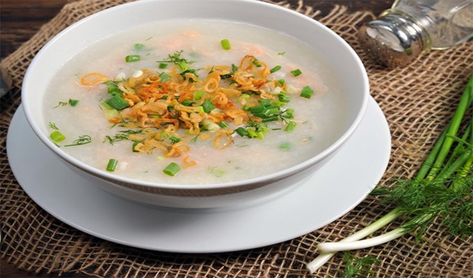 Hấp dẫn món cháo cá hồi